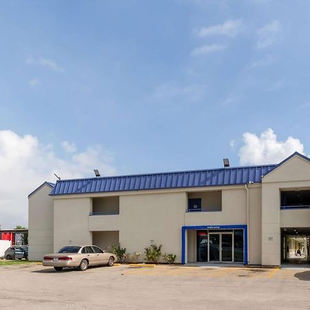 Motel 6-Houston, Tx - East Zewnętrze zdjęcie