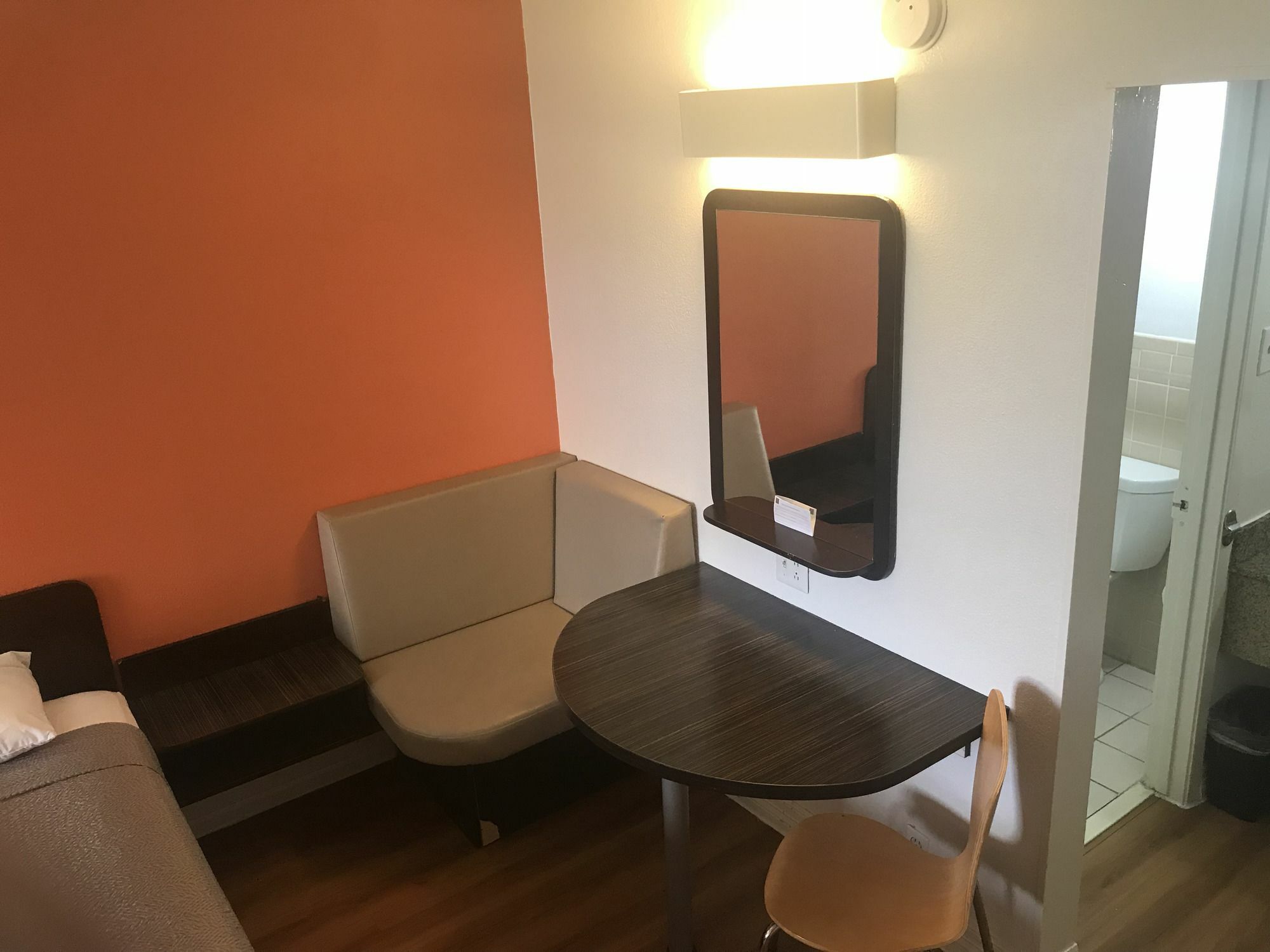 Motel 6-Houston, Tx - East Zewnętrze zdjęcie